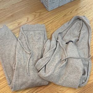 Quince Cashmere Sweater and Pants in Cream